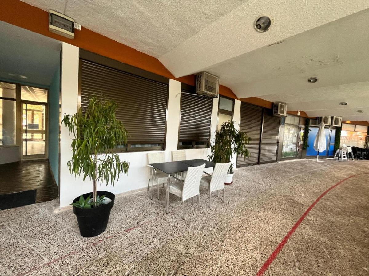 Calpe Apartamento 1A Linea De Playa Piscina Reformado Wifi Aire المظهر الخارجي الصورة